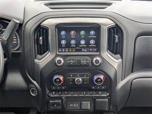 Used 2021 GMC Sierra 2500 Denali w/ Denali Ultimate Package image 18