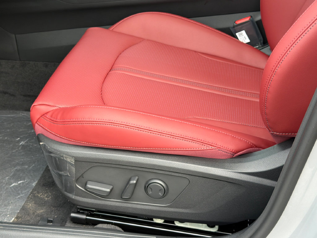 New 2026 Kia K5 GT-Line FWD image 18