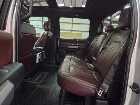 Used 2017 Ford F250 Platinum w/ Platinum Ultimate Package image 9