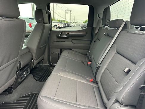 New 2025 GMC Sierra 1500 Elevation image 21