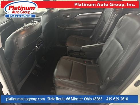 Used 2018 Toyota Highlander Limited image 22