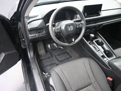 Certified 2025 Honda Accord LX image 15