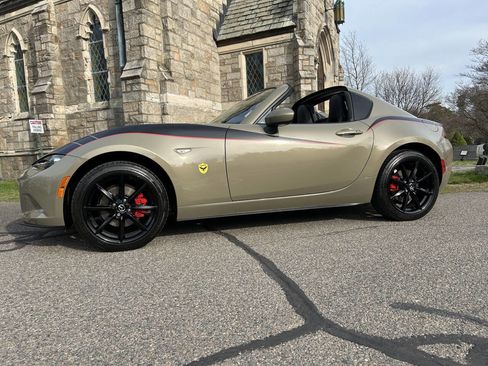 Used 2023 MAZDA MX-5 Miata Grand Touring RWD image 4
