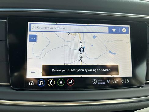 Used 2023 Buick Enclave Premium w/ Experience Buick Package FWD image 21