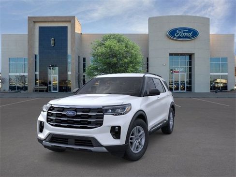 New 2025 Ford Explorer Active w/ Active Comfort Package image 2