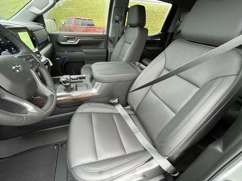 New 2025 Chevrolet Silverado 1500 RST w/ Convenience Package II image 11