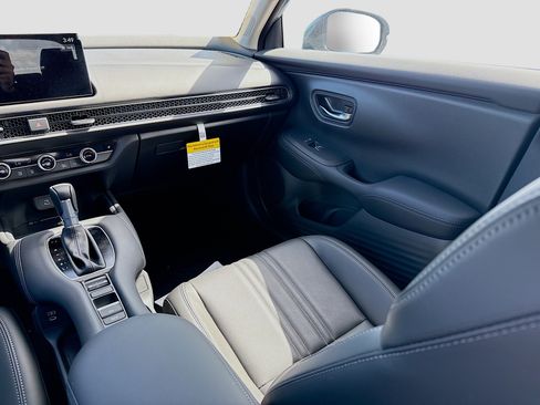 New 2026 Honda HR-V EX-L image 18