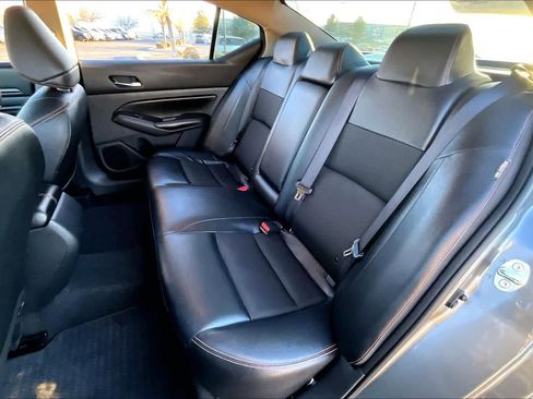 Used 2022 Nissan Altima 2.0 SR image 17