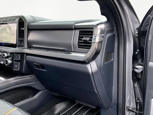 Used 2024 Ford F250 Platinum image 20