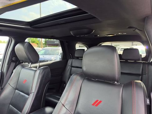 Used 2024 Dodge Durango GT RWD image 34