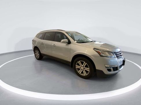 Used 2016 Chevrolet Traverse LT AWD/4WD image 2