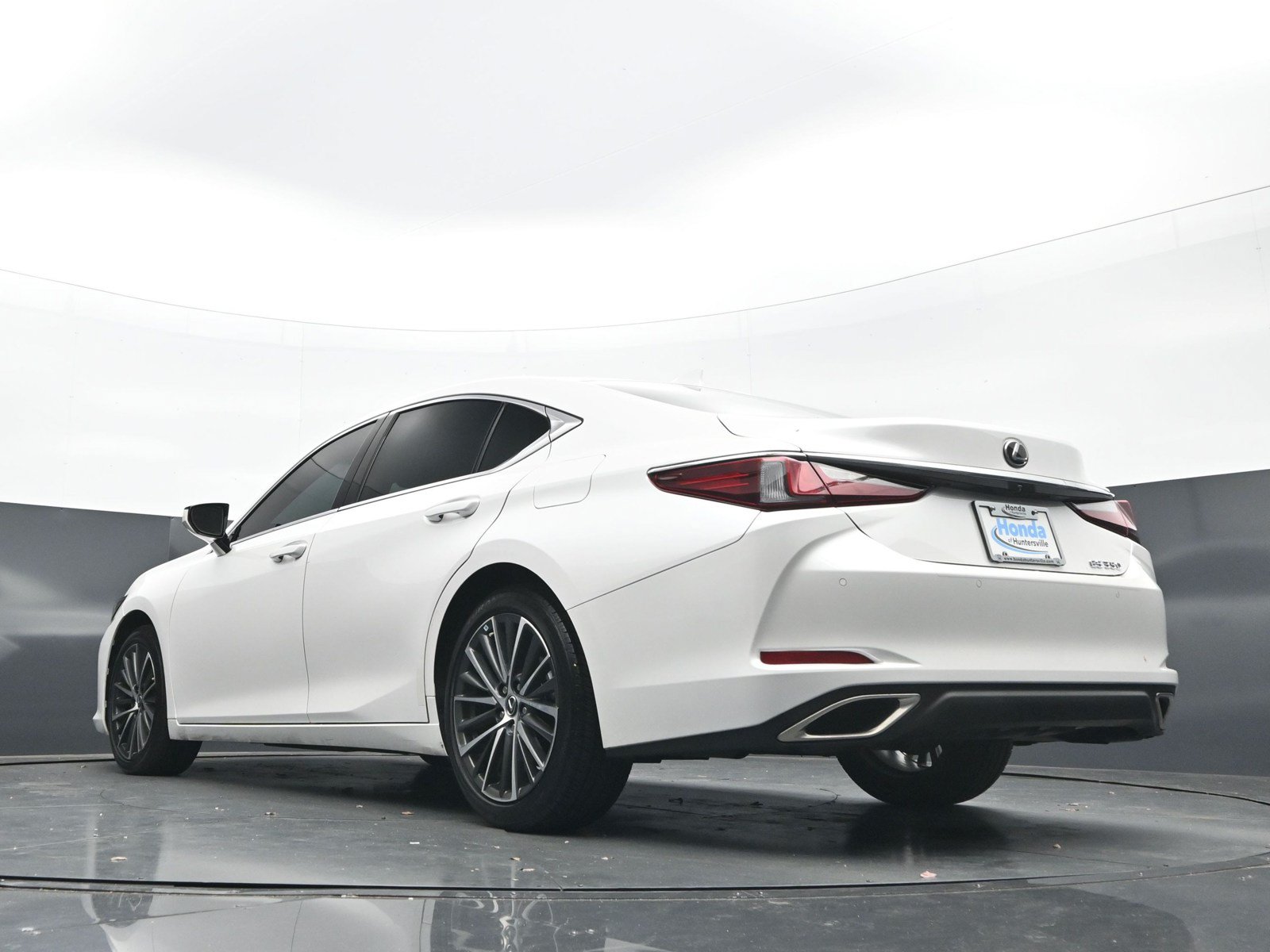 Used 2025 Lexus ES 350 w/ Premium Package FWD image 39