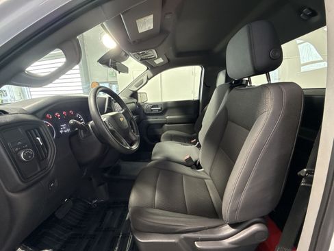 Used 2025 Chevrolet Silverado 1500 W/T RWD image 14