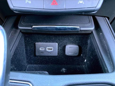 Used 2023 Cadillac XT4 Premium Luxury image 26