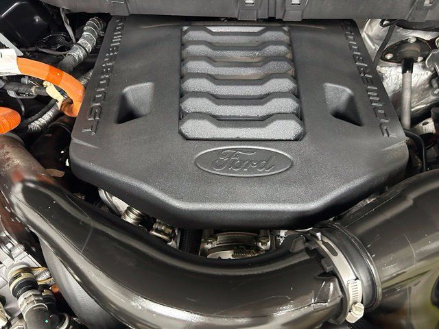 Used 2021 Ford F150 XLT w/ Equipment Group 302A High AWD/4WD image 10