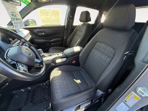 Used 2023 Honda HR-V Sport image 10