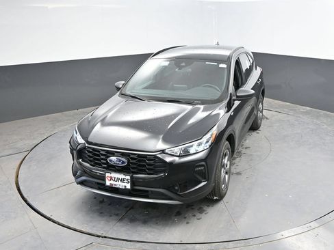 Used 2025 Ford Escape ST-Line AWD/4WD image 37