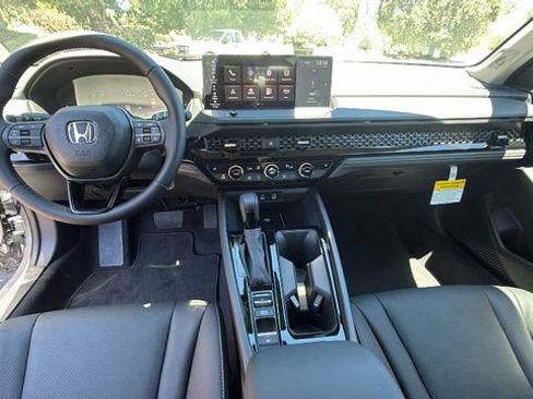 New 2026 Honda Accord EX-L image 18
