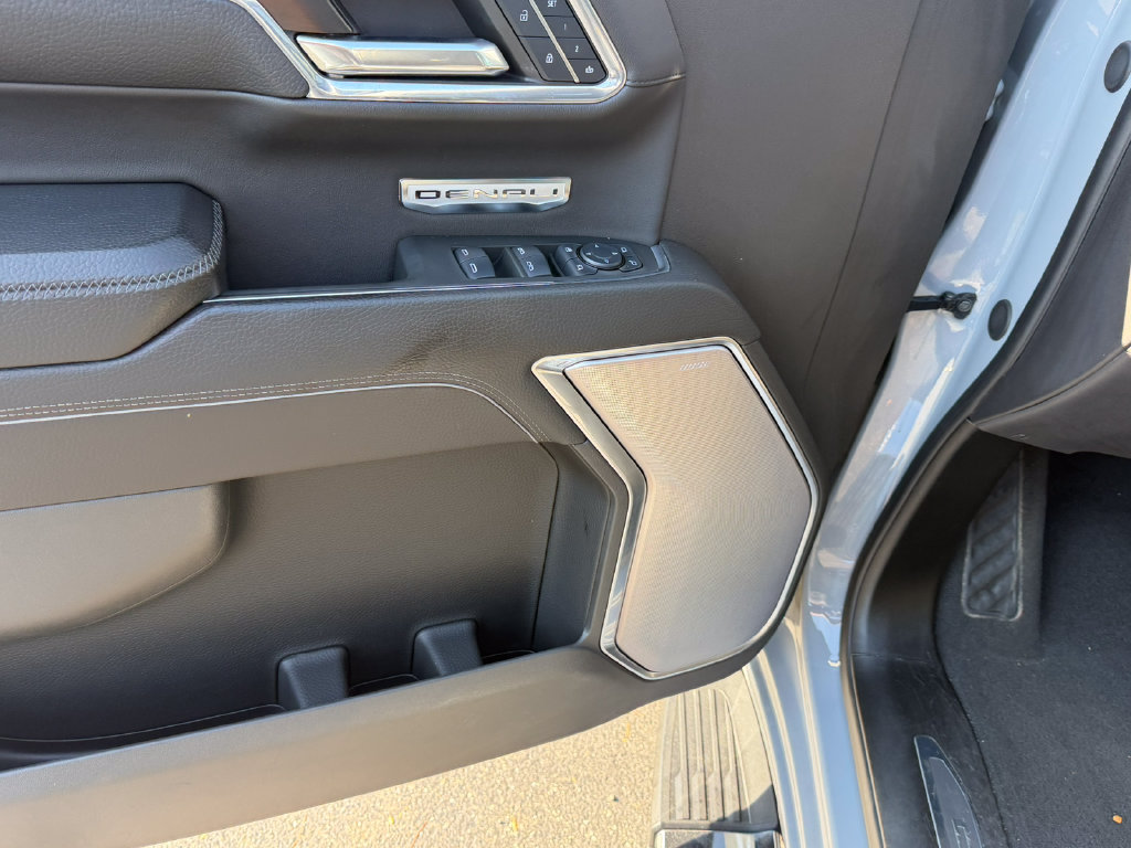 Used 2024 GMC Sierra 1500 Denali AWD/4WD image 26