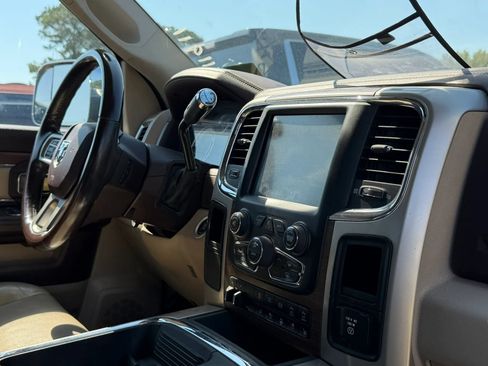 Used 2016 RAM 2500 Laramie RWD image 10