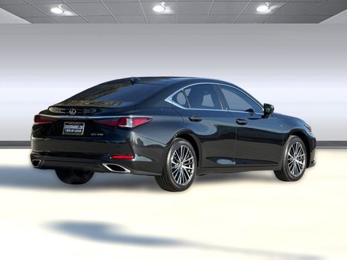 Certified 2025 Lexus ES 350 w/ Premium Package image 8
