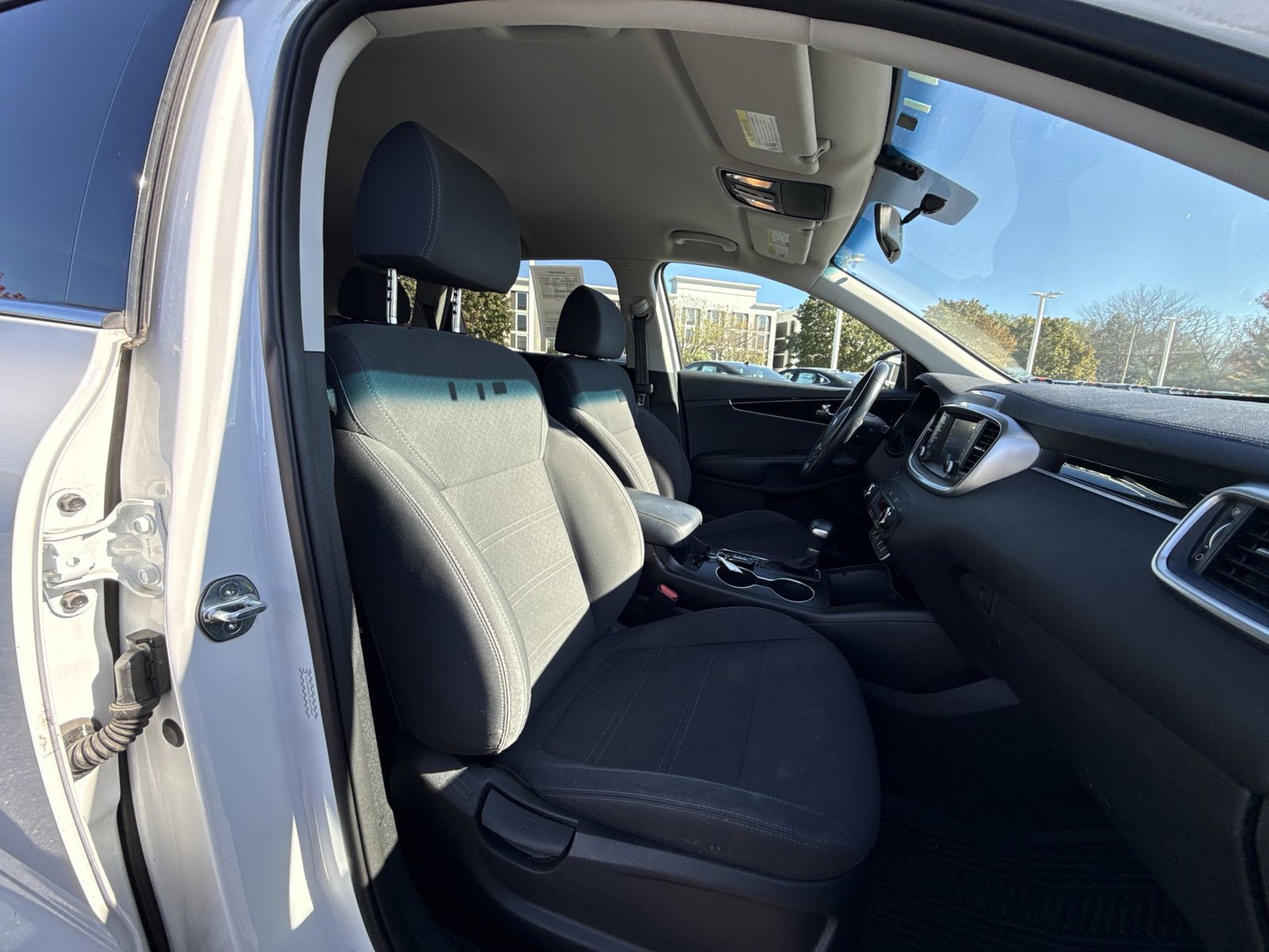 Used 2020 Kia Sorento S AWD/4WD image 24