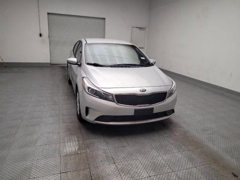 Used 2018 Kia Forte LX FWD image 14
