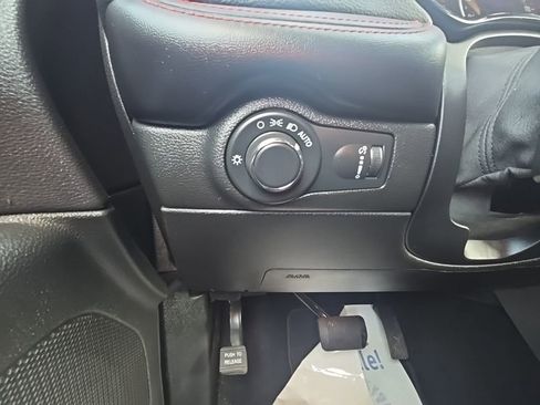 Used 2024 Dodge Durango R/T image 21