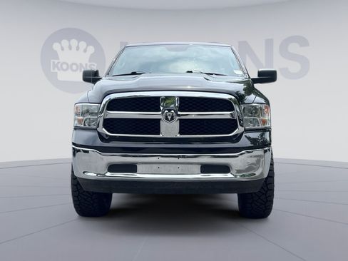 Used 2024 RAM 1500 Classic SLT AWD/4WD image 4