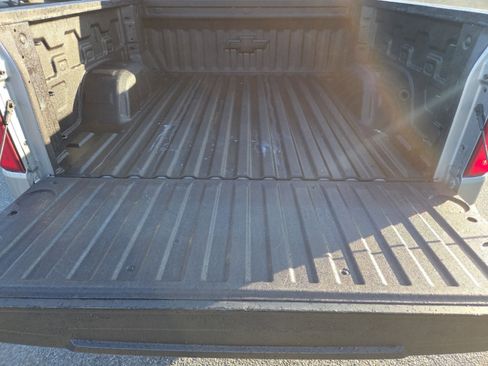 Used 2024 Chevrolet Silverado 1500 LT Trail Boss w/ Convenience Package II image 25