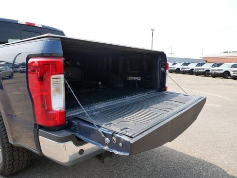 Certified 2019 Ford F250 Lariat RWD image 9