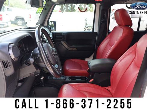 Used 2018 Jeep Wrangler Unlimited Sport S AWD/4WD image 17