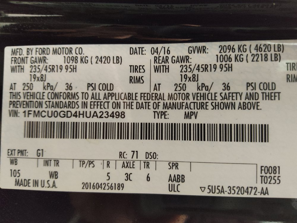 Used 2017 Ford Escape SE w/ Equipment Group 201A FWD image 33