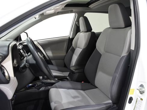 Used 2013 Toyota RAV4 XLE AWD/4WD image 23