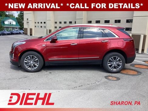 Used 2021 Cadillac XT5 Premium Luxury AWD/4WD image 4