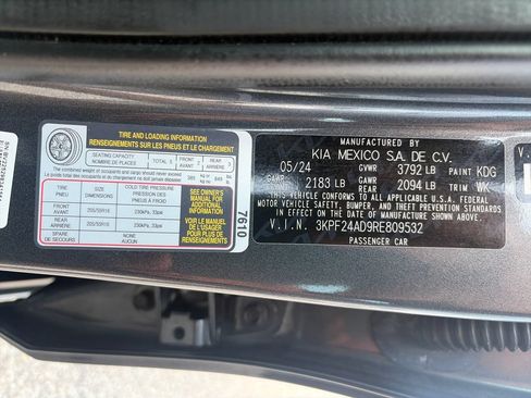 Used 2024 Kia Forte LXS FWD image 32