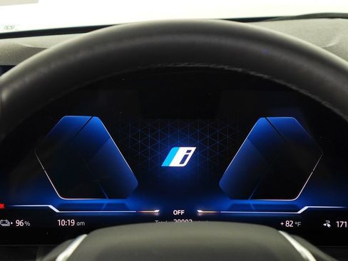 Used 2023 BMW i4 eDrive35 w/ Premium Package RWD image 28