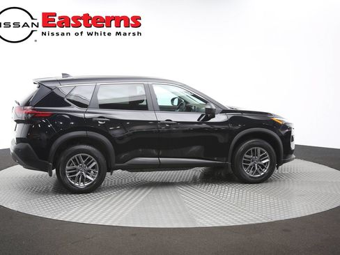 Used 2023 Nissan Rogue S AWD/4WD image 41