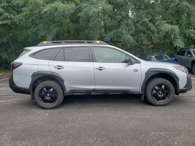 Used 2022 Subaru Outback Wilderness AWD/4WD image 2