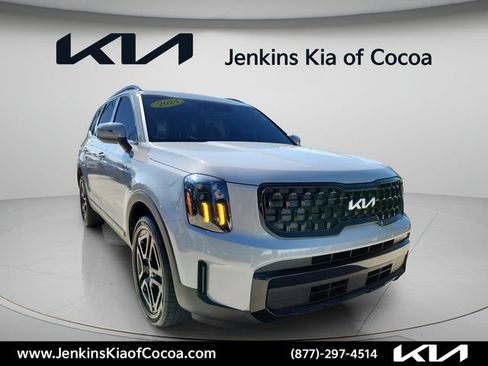 Certified 2024 Kia Telluride EX X-Line AWD/4WD image 2