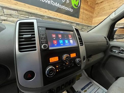Used 2021 Nissan Frontier SV AWD/4WD image 19