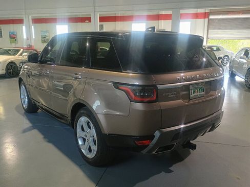 Used 2018 Land Rover Range Rover Sport HSE image 3