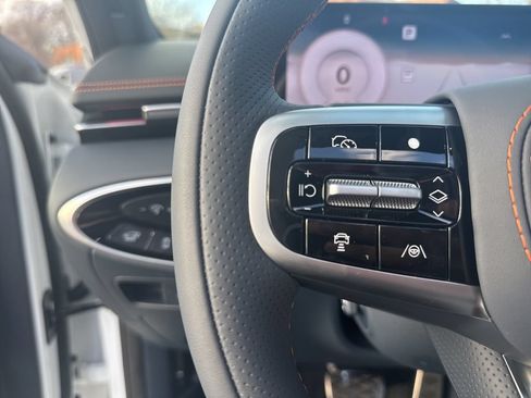 New 2026 Genesis GV70 2.5T Sport Prestige AWD/4WD image 18