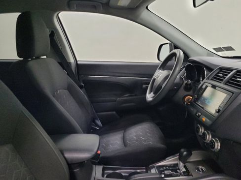 Used 2020 Mitsubishi Outlander Sport SE AWD/4WD image 21