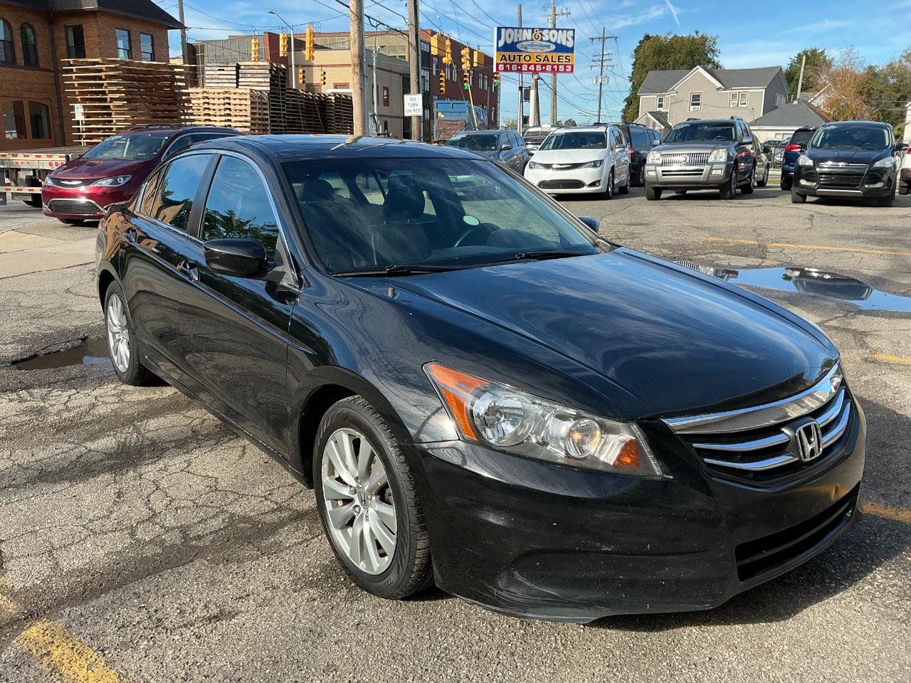Used 2012 Honda Accord EX-L image 2
