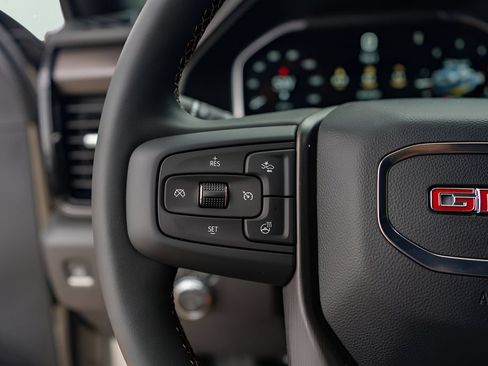 New 2026 GMC Sierra 2500 AT4 w/ AT4 Premium Plus Package AWD/4WD image 13