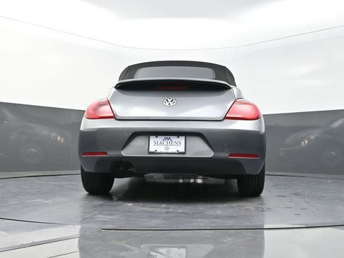 Used 2013 Volkswagen Beetle 2.5 image 26