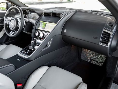 New 2024 Jaguar F-TYPE R-Dynamic image 25