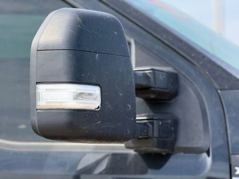 Used 2023 Ford F350 XLT w/ FX4 Off-Road Package image 9