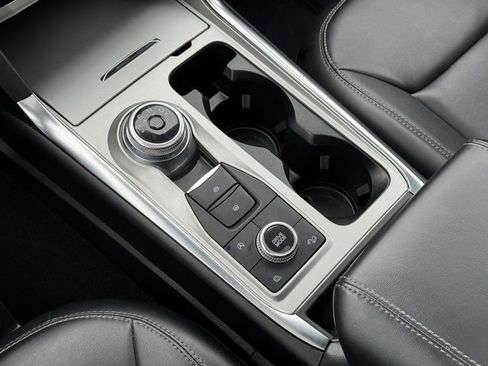 Certified 2023 Ford Explorer XLT w/ Equipment Group 202A image 17